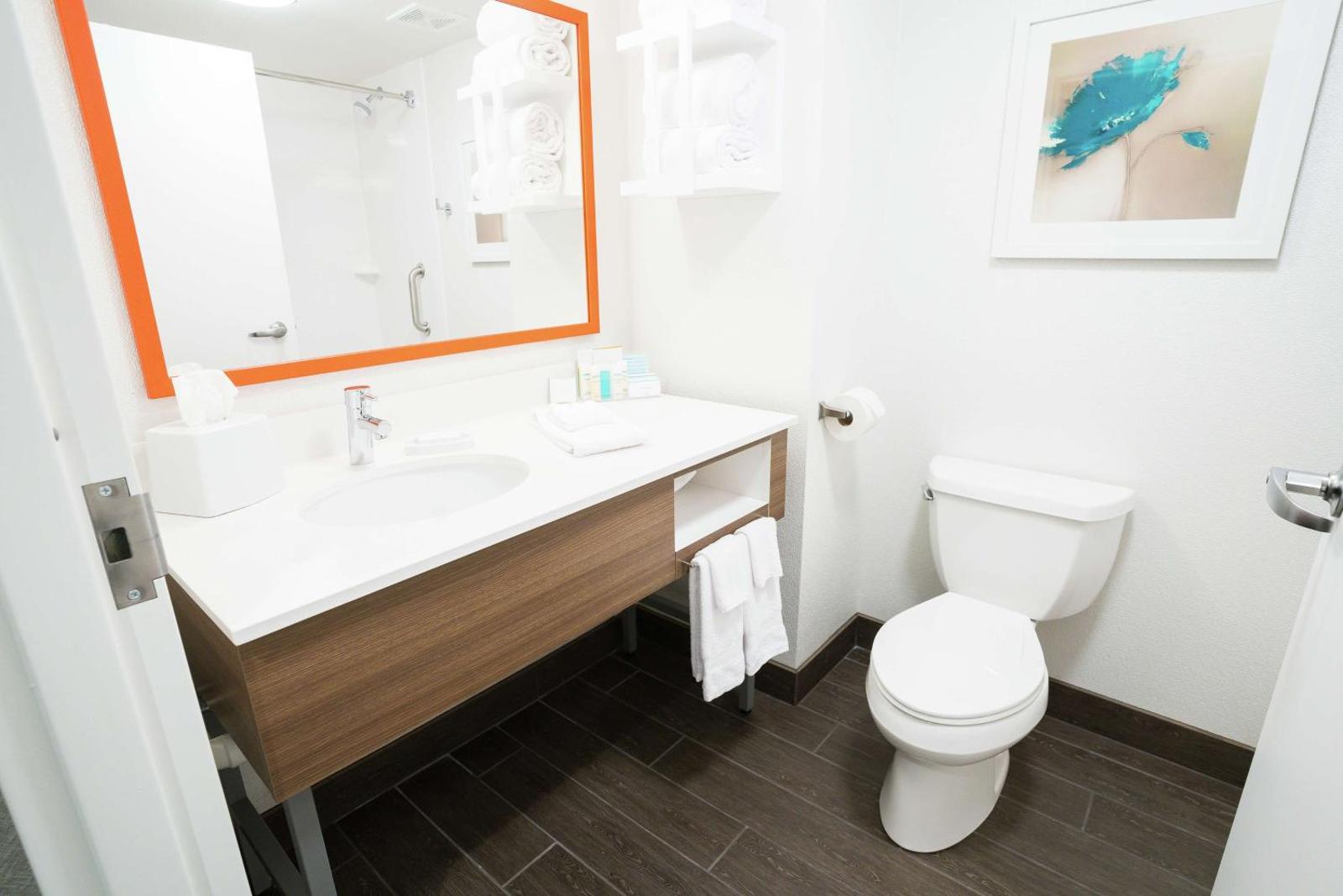 Hampton Inn Clarks Summit Main image 2